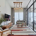 Elegant & Bright 1Br Getaway Near Dubai Hills Park